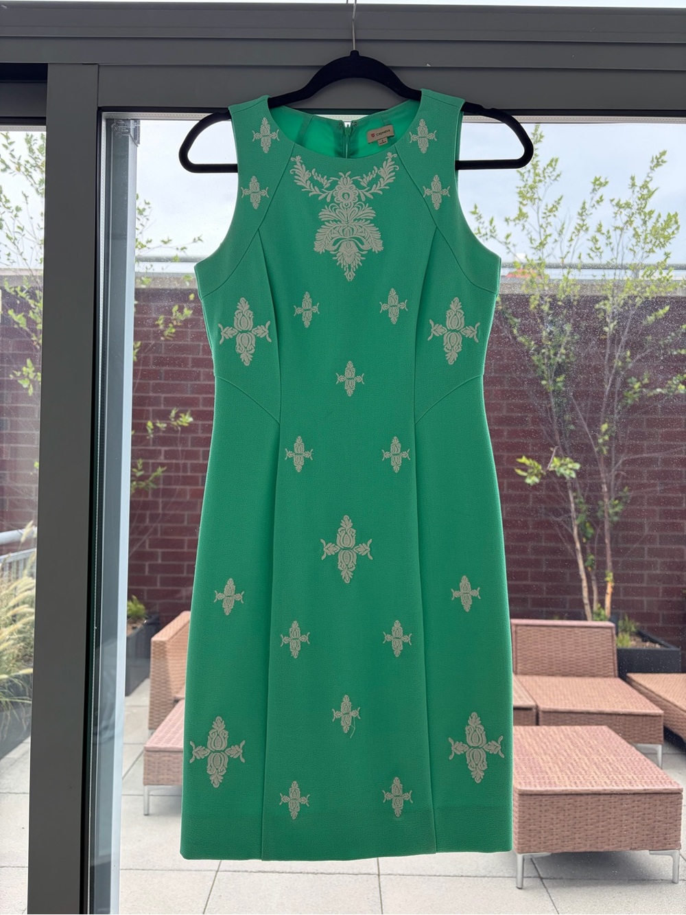 Daniel Cremieux Green Sleeveless Embroidered Sheath Dress